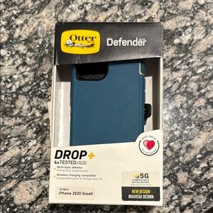 OtterBox Defender Series Teal Case for iPhone 2020 Small